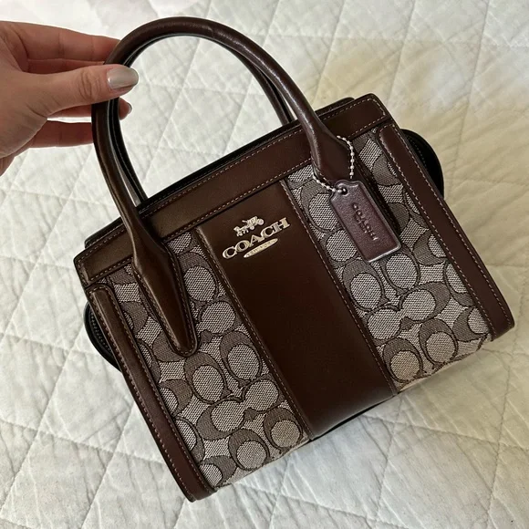 Coach monogram handbag - Picture 2 of 10